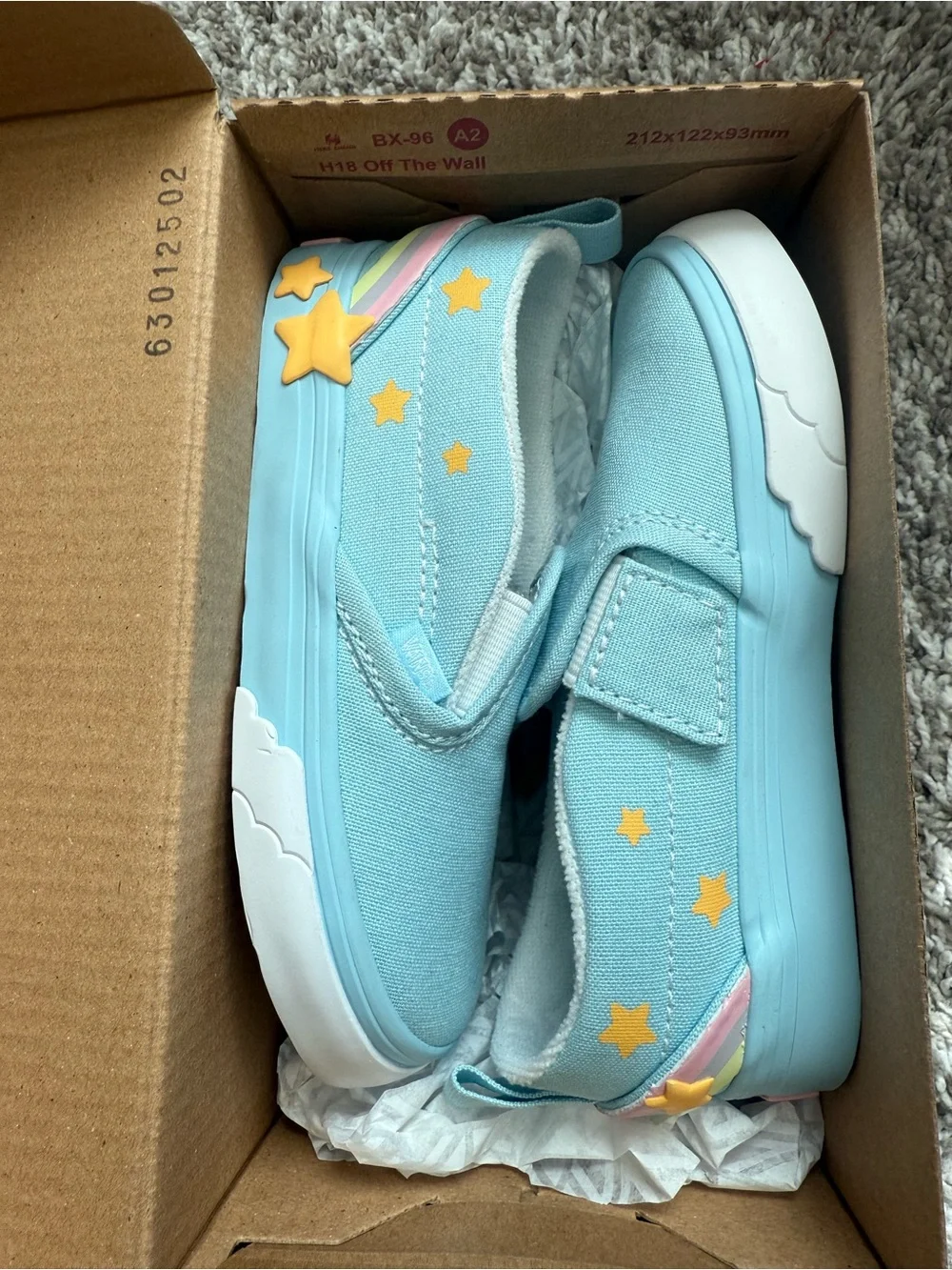 Vans Toddler shooting star rainbow Classic Slip-On V Shoe size 9